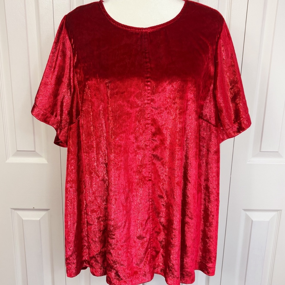 Lane Bryant Holiday Red Shimmer Metallic Velvet Short Sleeve Blouse 22